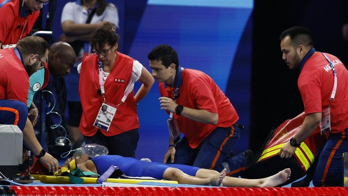 Tim Slovakia mengungkap penyebab perenang Tamara Potocka kolaps di tepi kolam di Olimpiade Paris 2024. (Foto: REUTERS/Clodagh Kilcoyne)